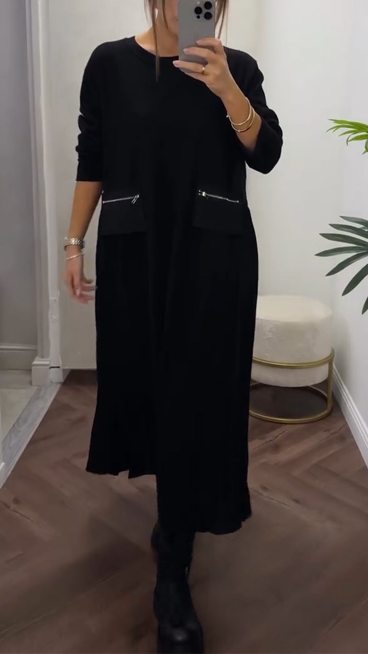 Isenelle - Casual Pleated Dress with Round Neck and Pockets