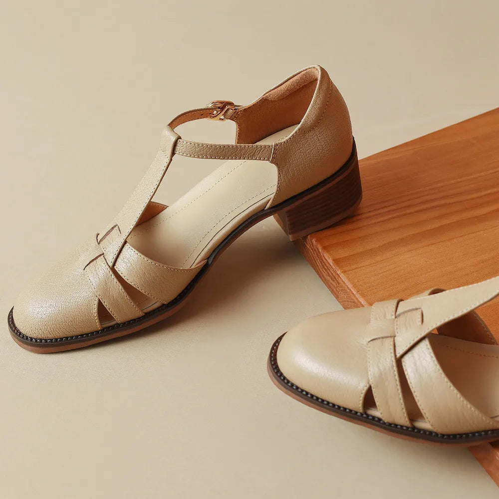 Laaksonen™| Sylviera T-Strap Flats