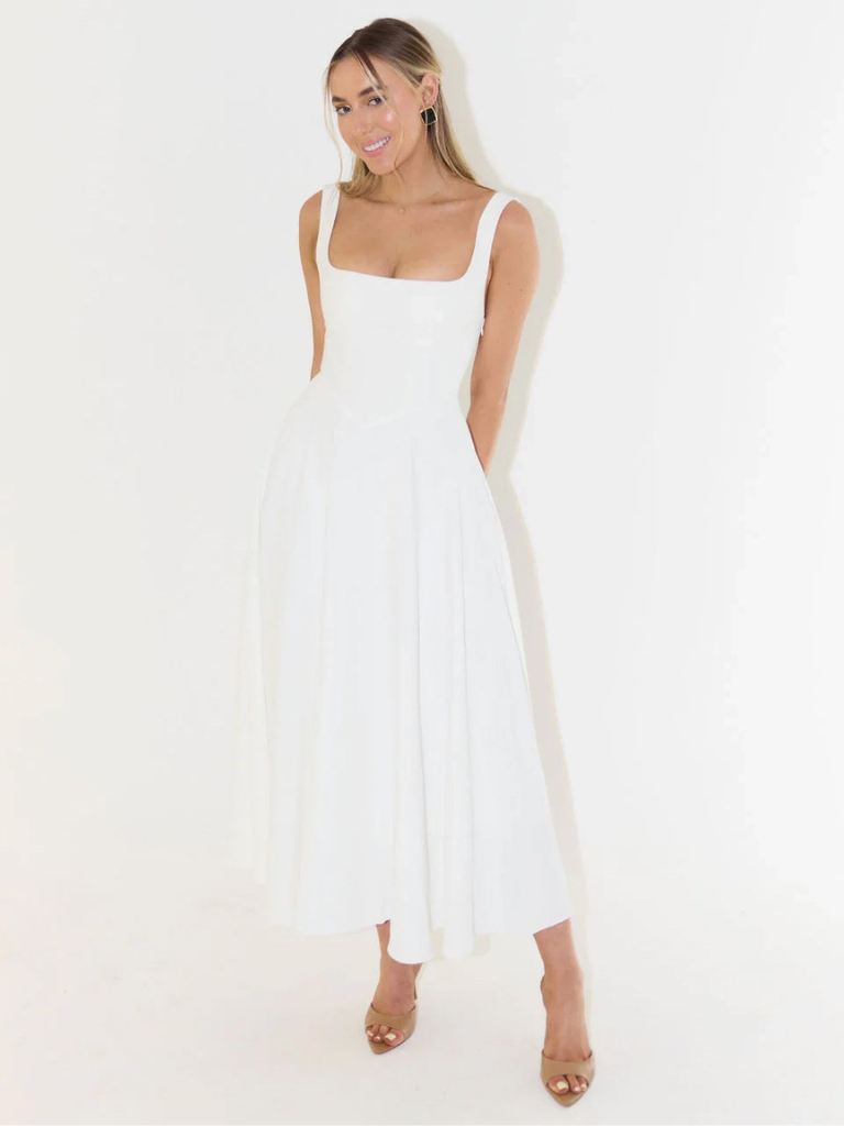 Lynn | Flare Dress