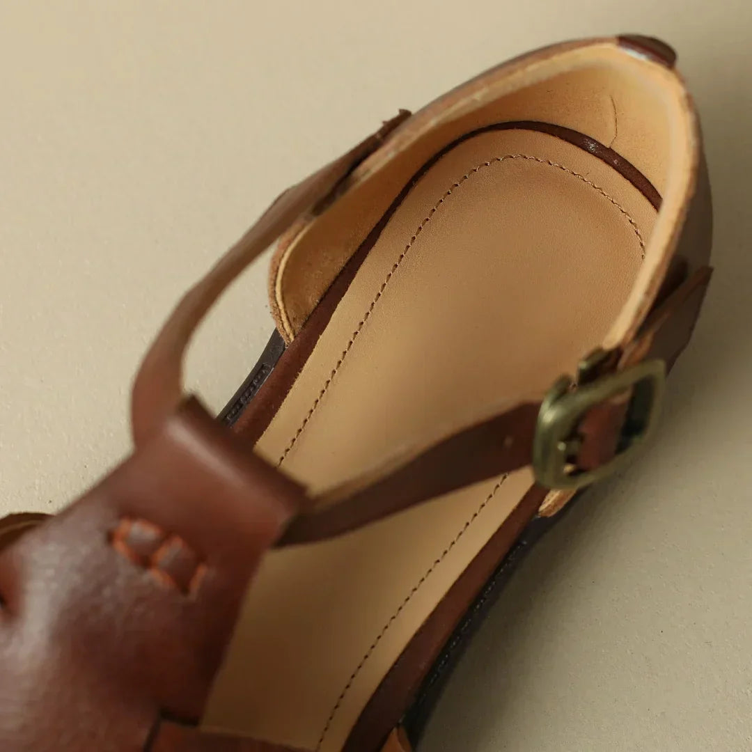 Laaksonen™| Marivelle T-Strap Flats