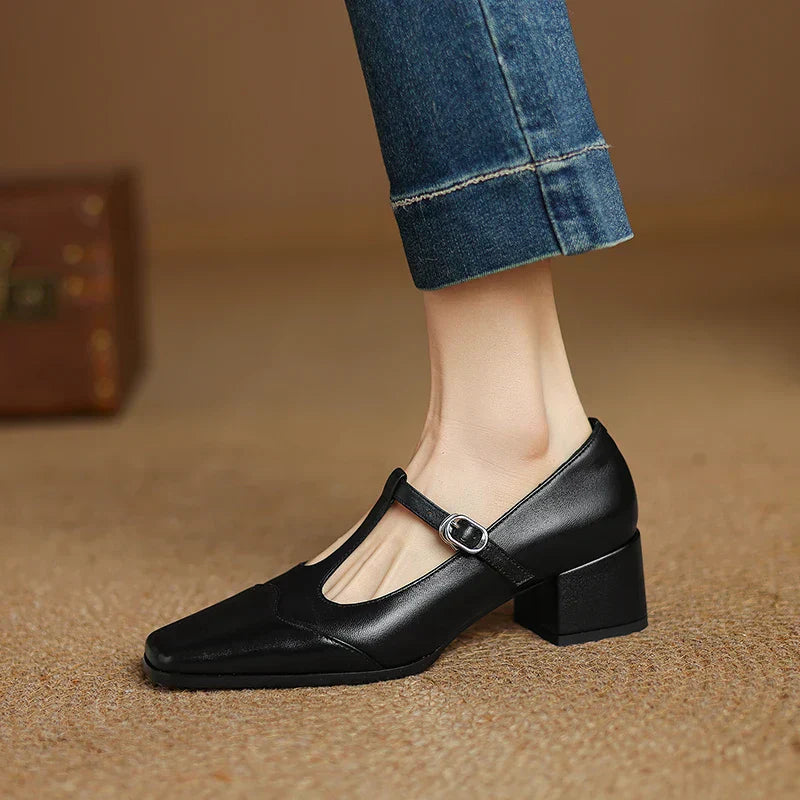 Laaksonen™| Kalvoria Leopard Mary Janes